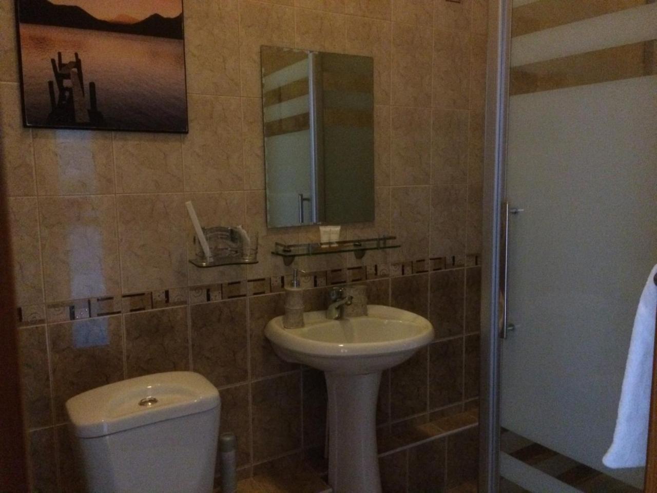 Altyn Adam Hotel Pavlodar Exterior foto
